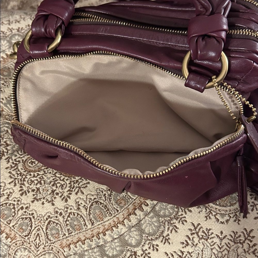 Coach Super Soft Burgundy Leather Handbag with removable shoulder strap - Picture 9 of 15